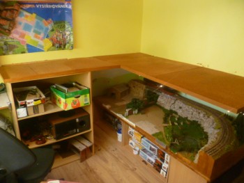 Příprava na další diorámu - druhé patro