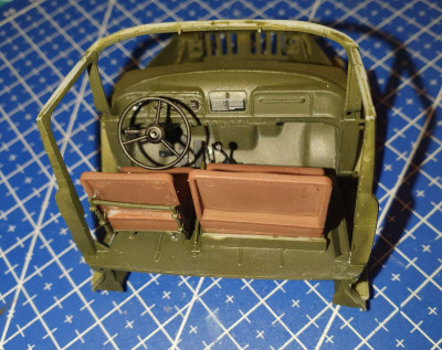 Kabina Bronco před zavřením