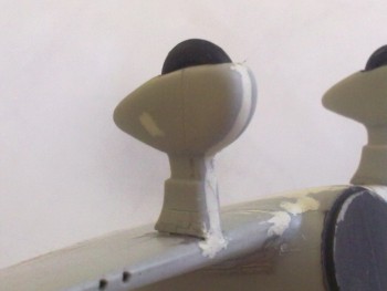 Detail podvozkovej nohy a viac aerodynamický tvar.