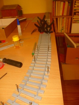 Stavba kolejí (2).JPG