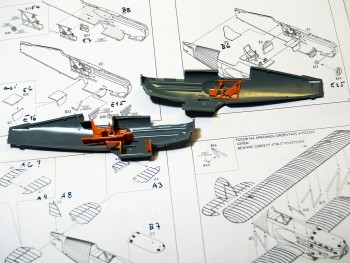trup před zavřením, v mých výliscích chyběly kulomety na jeden bok, asi zůstaly ve formě