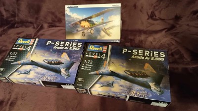 Druhé je naštěstí jeho :D :D