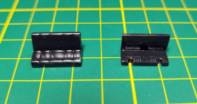 Zadní sedačky - vlevo Fredy, vpravo Muzikus