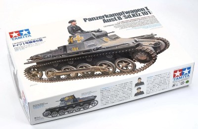 German Tank Panzerkampfwagen I Ausf.B Tamiya No. 35388 (1)2.jpg